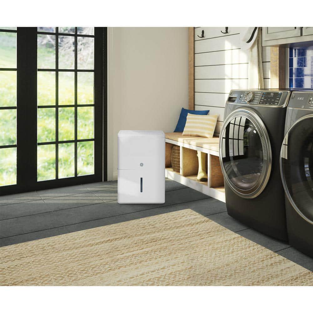 GE 35 pt Dehumidifier with Smart Dry for Bedroom Basement or Very Damp Rooms up to 3000 sq ft in White ENERGY STAR