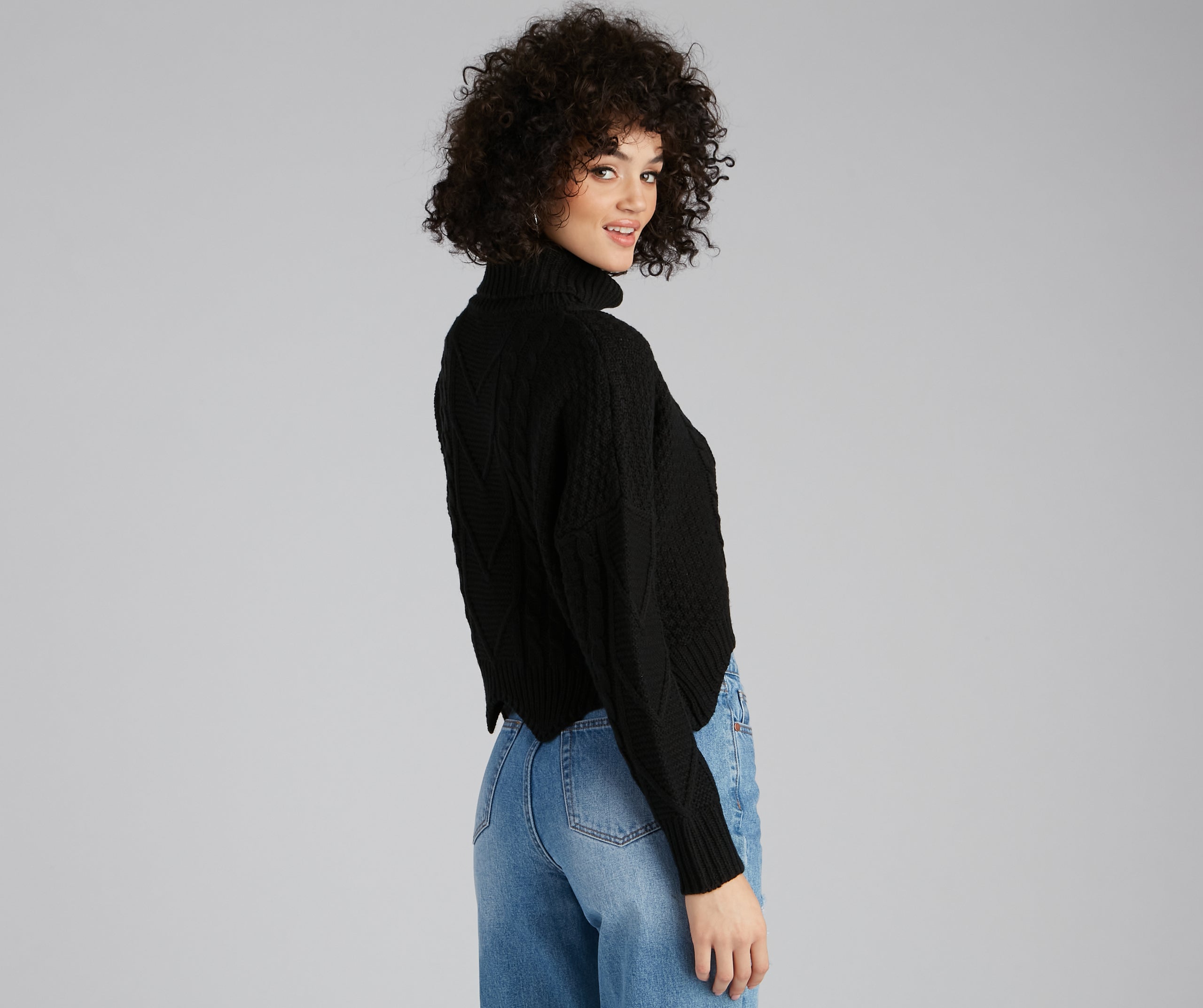 Trendy Staples Scallop Hem Sweater