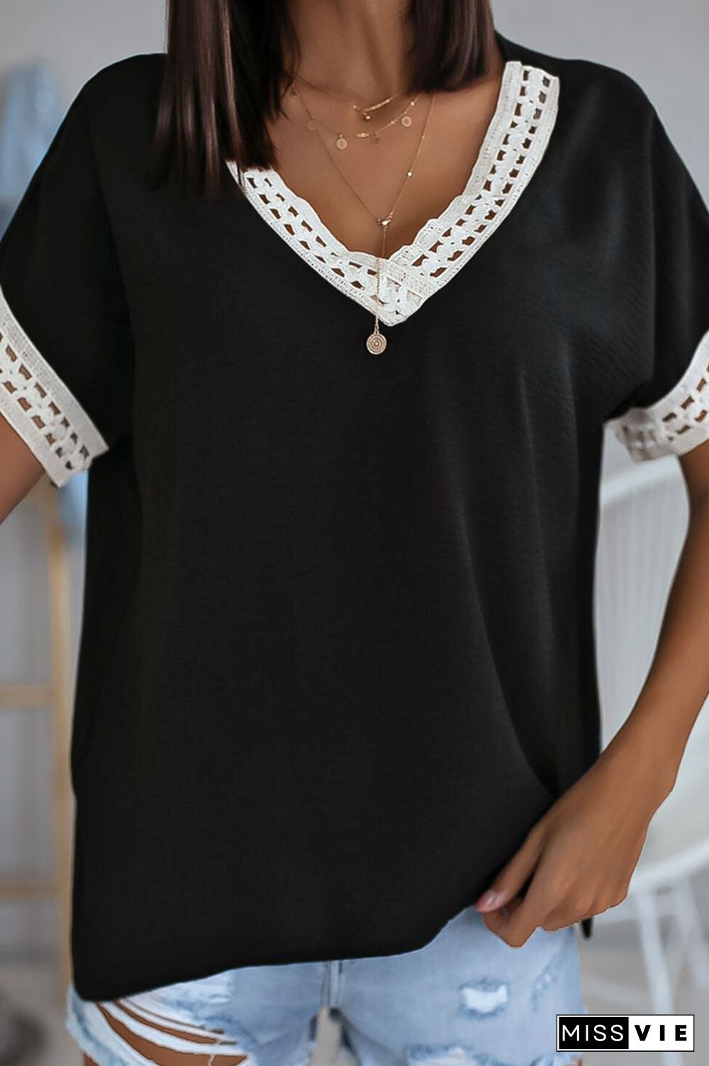 KarliDress Lace Panel V Neck Casual T shirt P12603