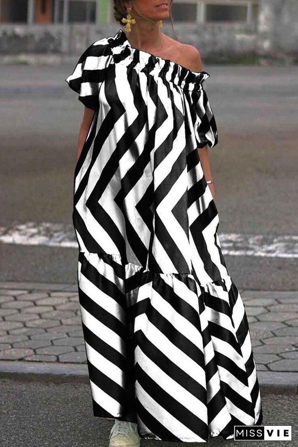 Casual Striped Contrast Off the Shoulder Printed Dresses