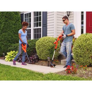 BLACK+DECKER 20V MAX Cordless Battery Powered String Trimmer  Leaf Blower Combo Kit with (2) 1.5 Ah Battery and Charger LCC222