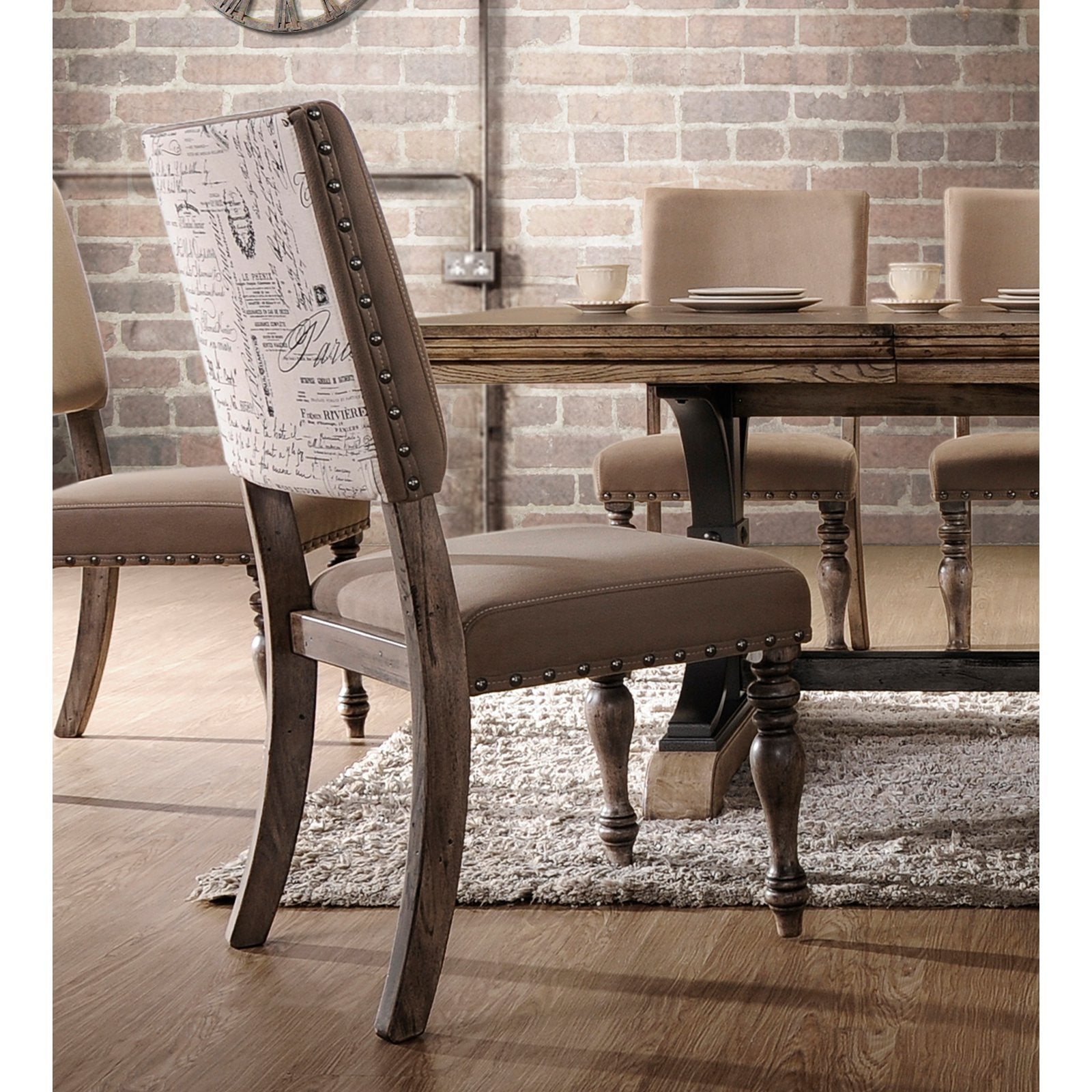 Roundhill Furniture Birmingham Script Printed Finish Dining Chair with Nail Head， Set of 2， Driftwood