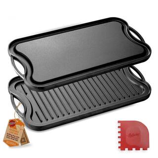 NutriChef 19.96 in. Kitchen Flat Grill Plate Pan Reversible Cast Iron Griddle Classic Flat Grill Pan Design with Scraper NCCIRG64