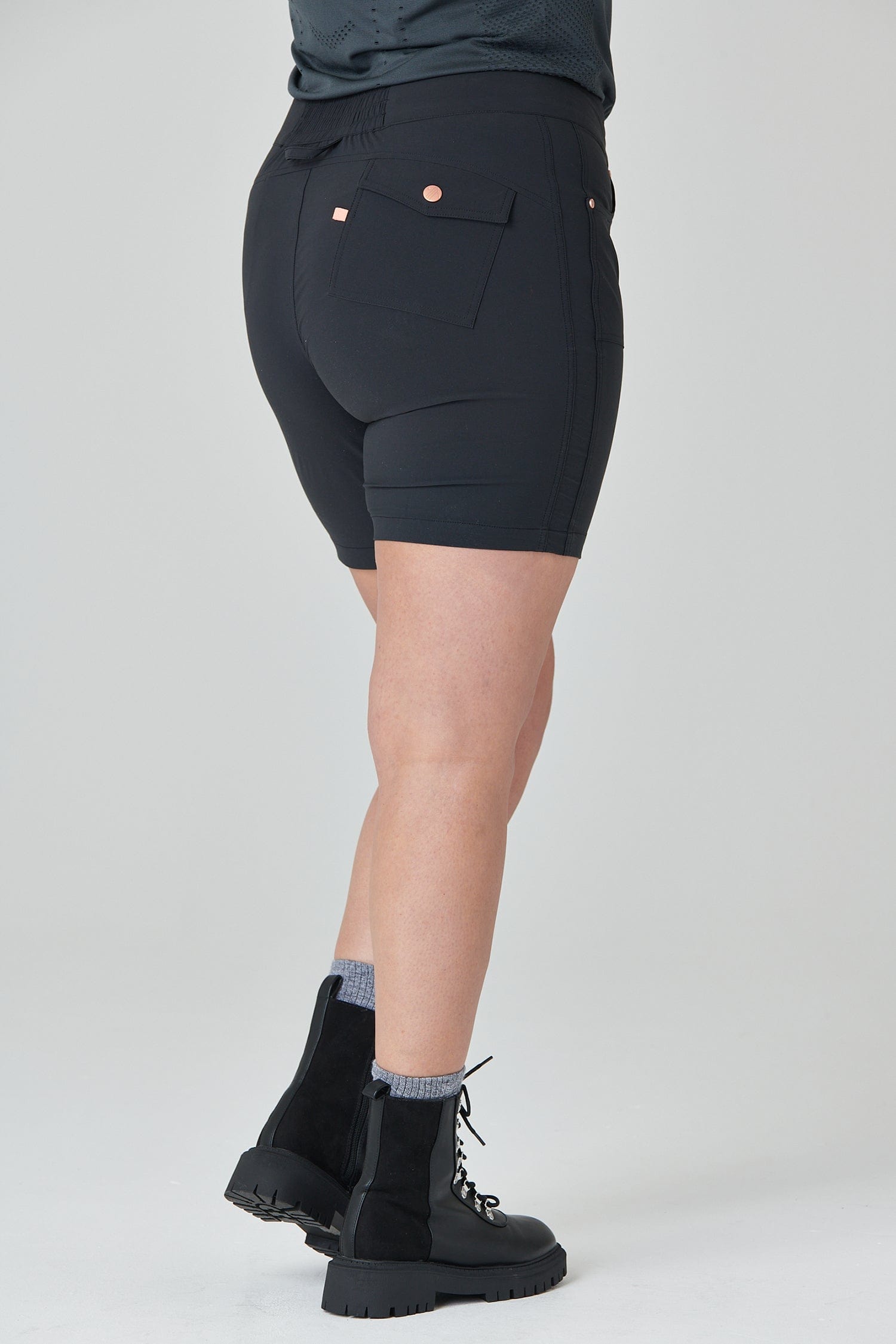 Mid Length Trek Shorts - Black