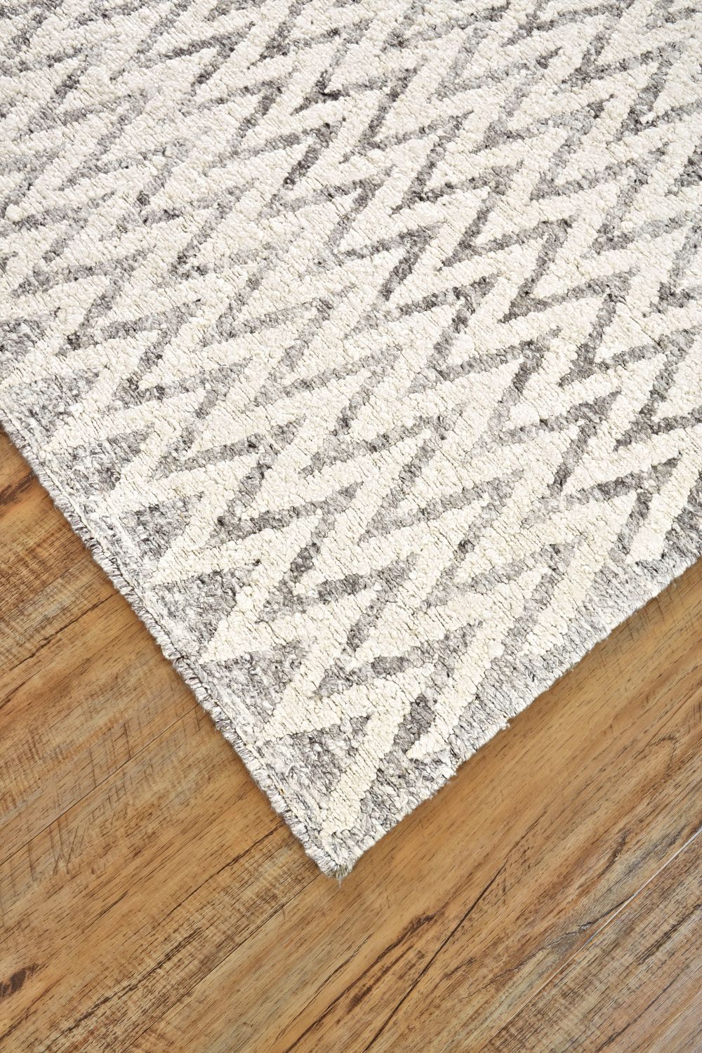 Ainsley Hand Knotted Gray and Ivory Rug by BD Fine