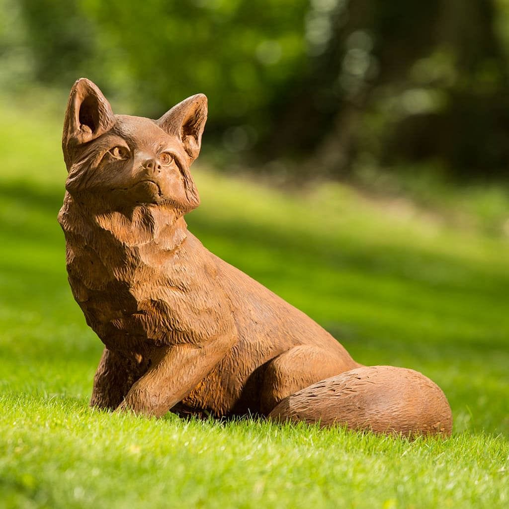 Campania International Noble Fox Statue