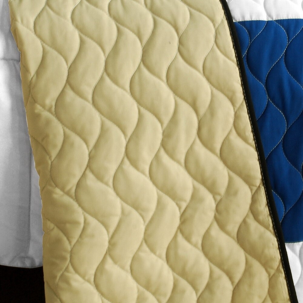 Delicate Plaid   A Vermicelli Quilted Patchwork Plaid Quilt Set Full/Queen