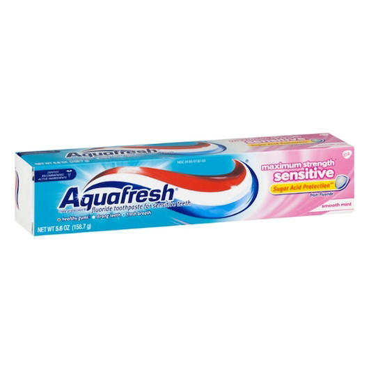 Aqua Fresh Sensitive Tube  5.6 Ounces  12 per case