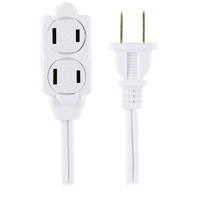 Ge 3 outlet Polarized Indoor Extension Cord With Twist to close Outlet Covers 6 Ft White 51937