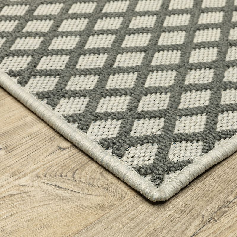 StyleHaven Trevor Corner Detail Bordered Indoor Outdoor Rug