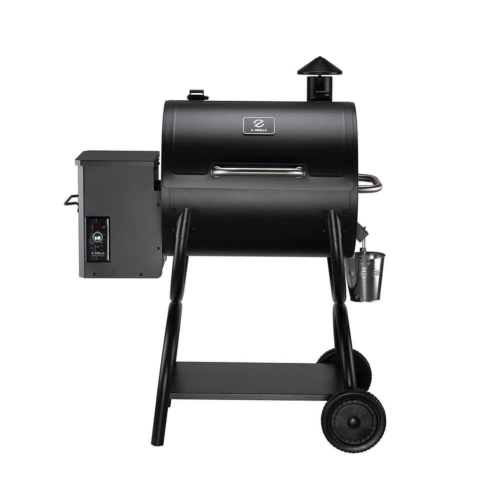 Z GRILLS 585 sq in Pellet Grill and Smoker in Black