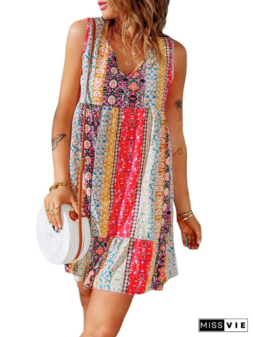 New Summer Floral Stitching Dress Women's Fashion Flounces V-neck Sleeveless Mini Skirt Bohemian Style Holiday Skirt Dress