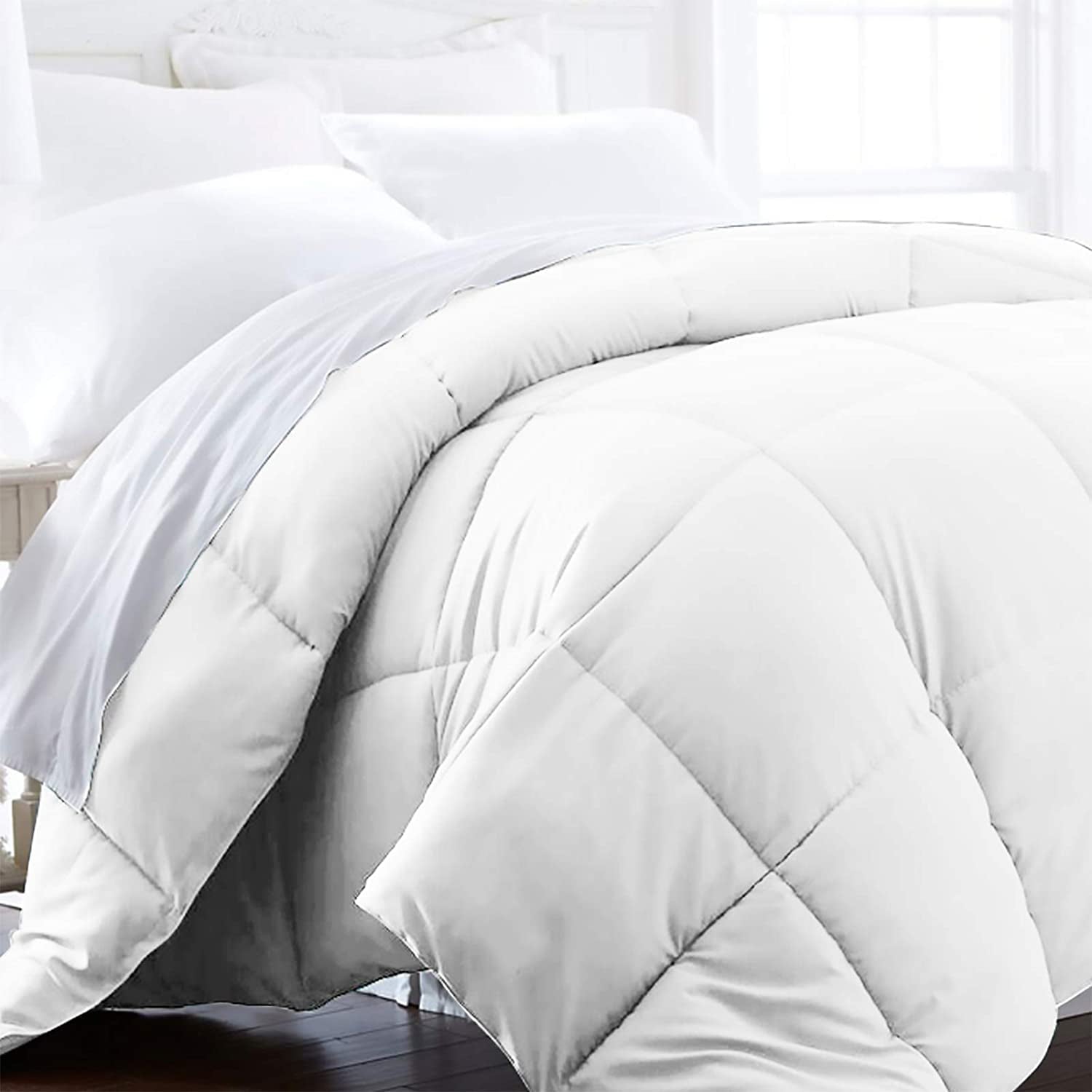 Beckham Luxury Linens Hotel Collection 1600 Thread Count Pure White Goose Feathers Comforter， Full/Queen