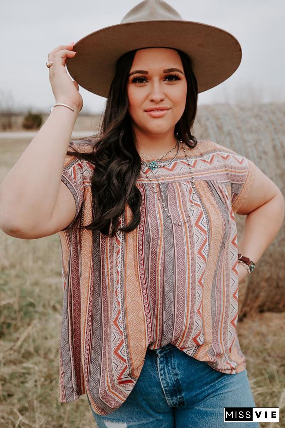 Tribal Geometric Print Plus Size Short Sleeve Top