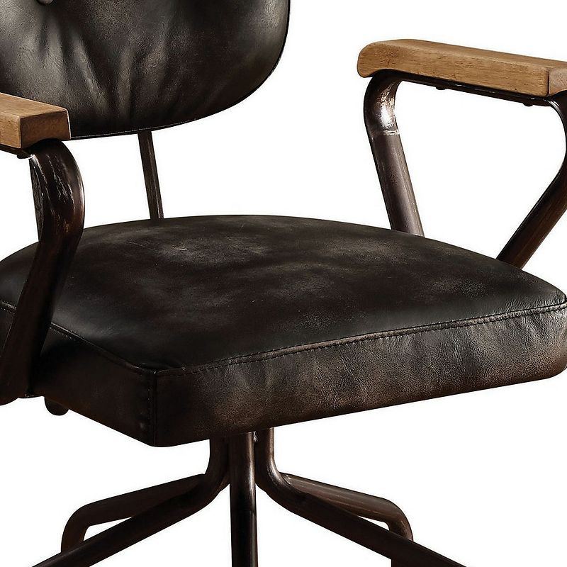 Metal and Leather Executive Office Chair， Black