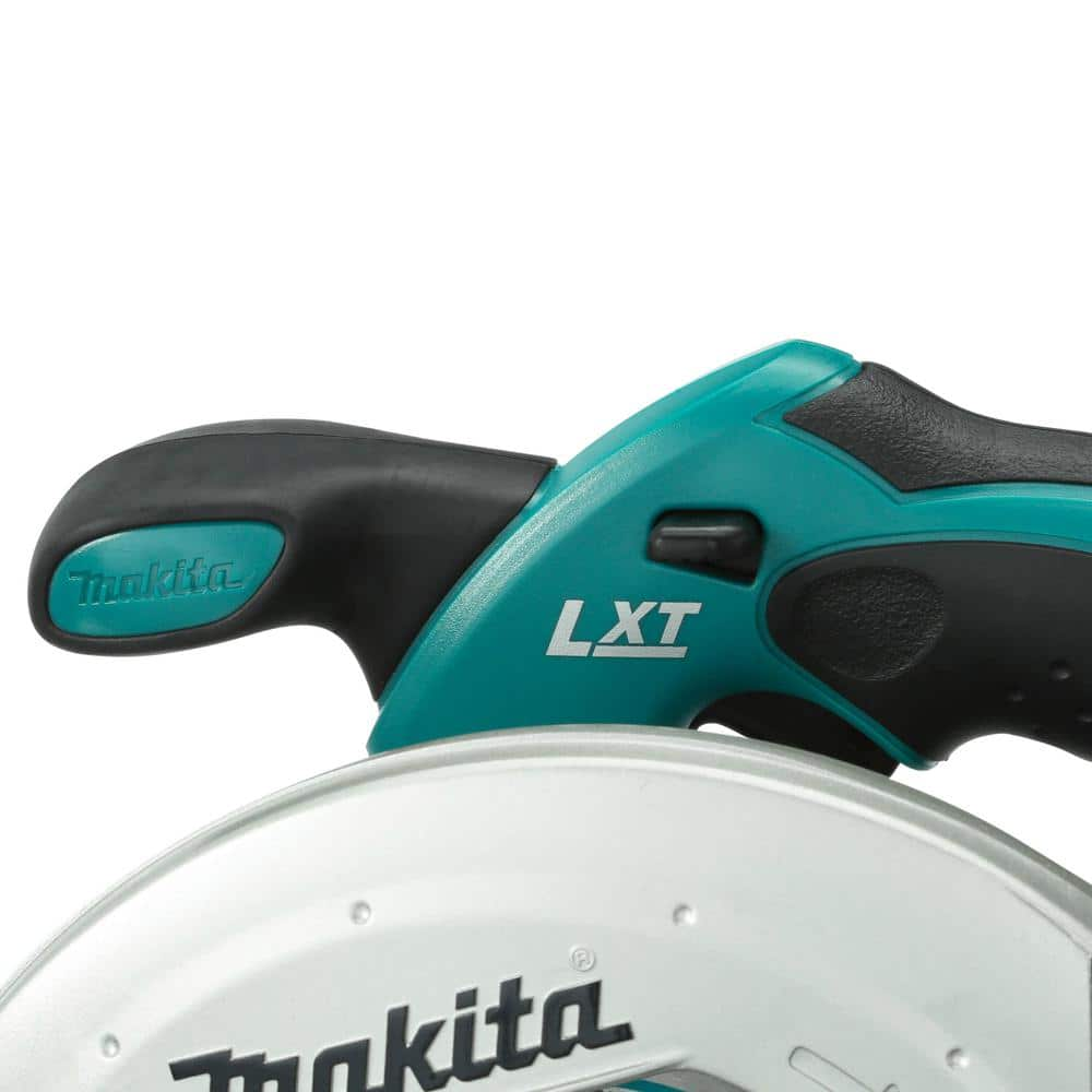 Makita 18V LXT Lithium-Ion Cordless 6-1/2 in. Lightweight Circular Saw and General Purpose Blade (Tool-Only) XSS02Z