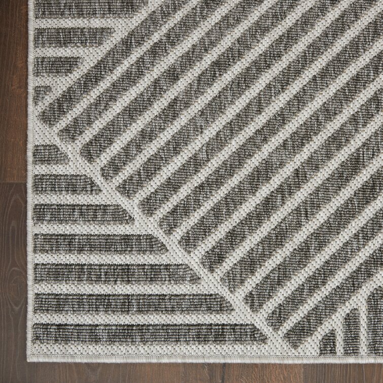 Mira Gray Indoor/Outdoor Rug