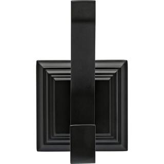 Delta Lakewood Towel Hook in Matte Black 22035-FB