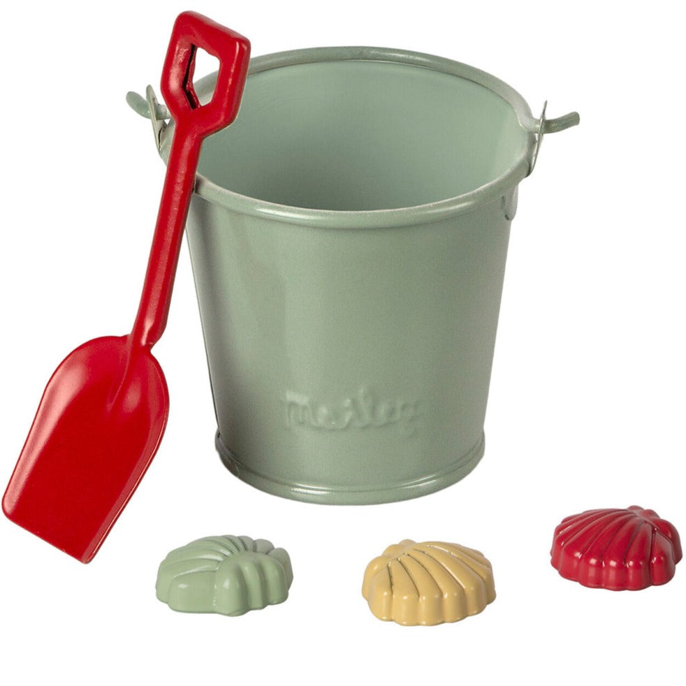 Beach Set - Shovel, Bucket & Shells by Maileg