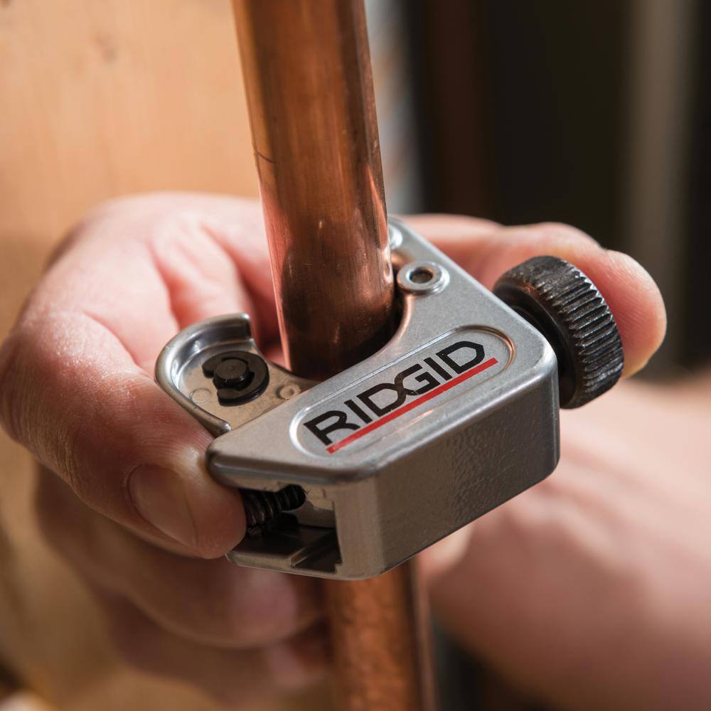 RIDGID 316 in. to 1516 in. 104 Close Quarters Copper Aluminum Brass and Plastic Tubing Cutter Multi-Use Tubing Tool 32985