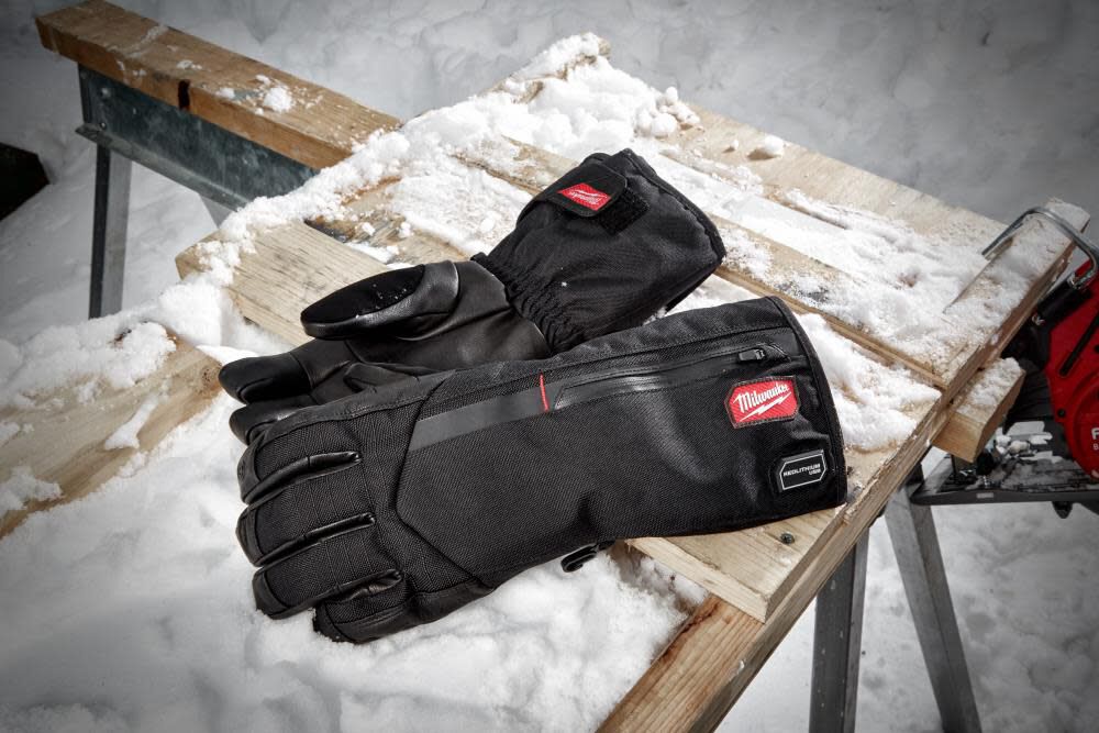 Milwaukee REDLITHIUM USB Heated Gloves L 561-21L from Milwaukee