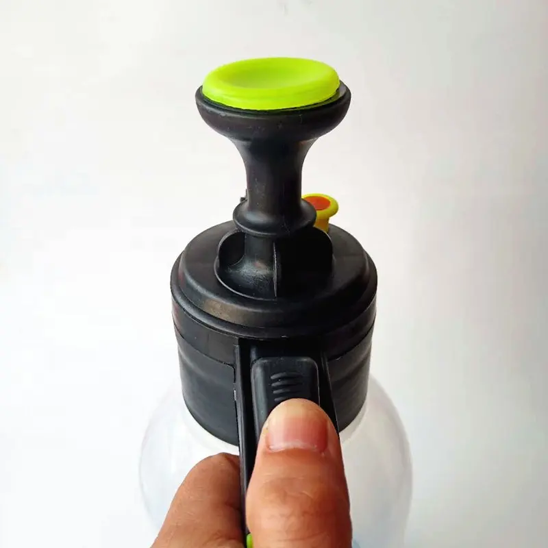 2L Leak Proof Plastic Hand Pressure Sprayer Supply Garden Spray Bottle