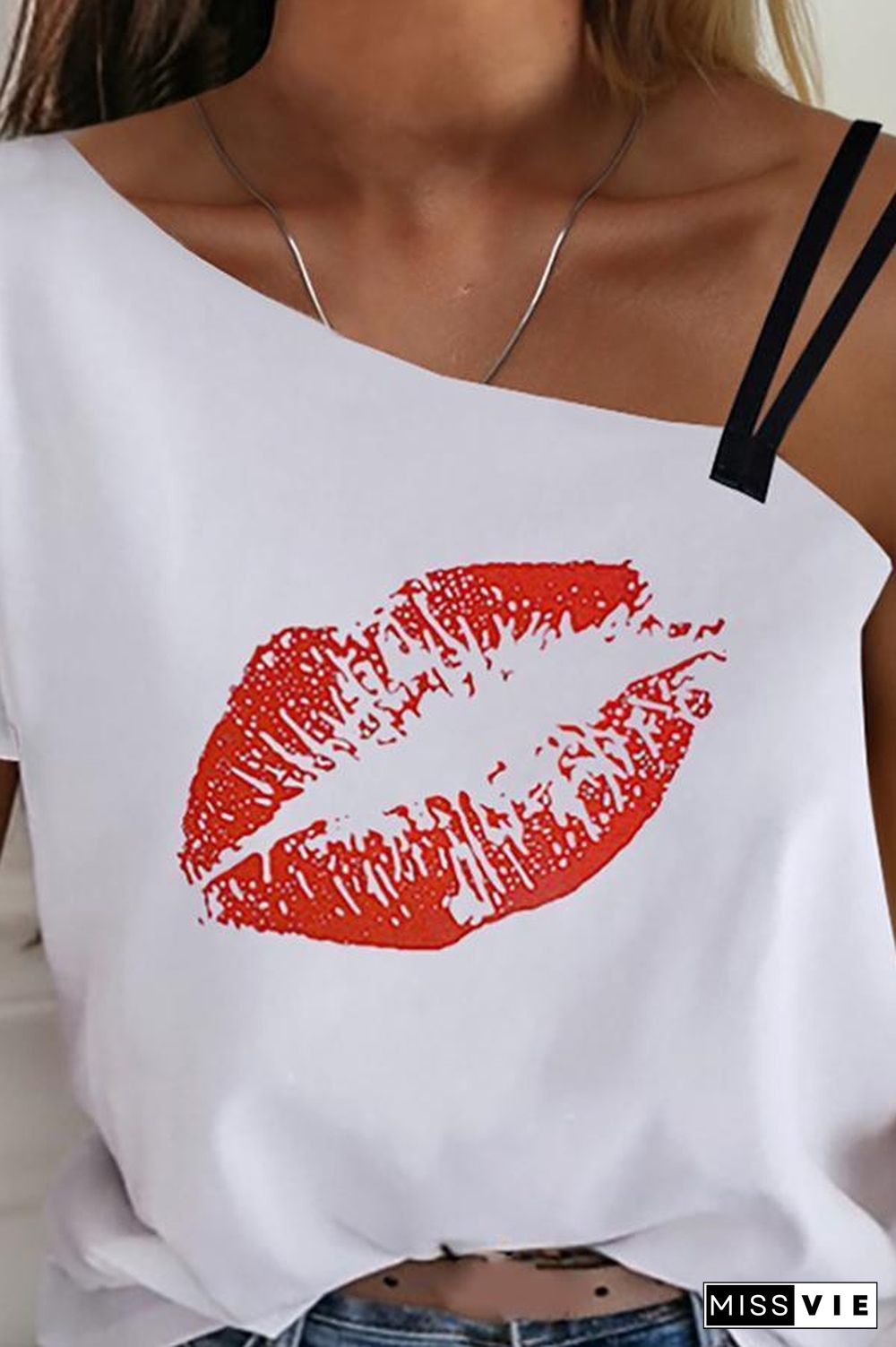 Stylish Lip Printed One Shoulder T-shirt (2 Colors) P15665