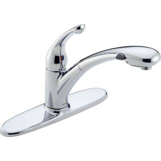 Delta Signature Single-Handle Pull-Out Sprayer Kitchen Faucet In Chrome 470-DST