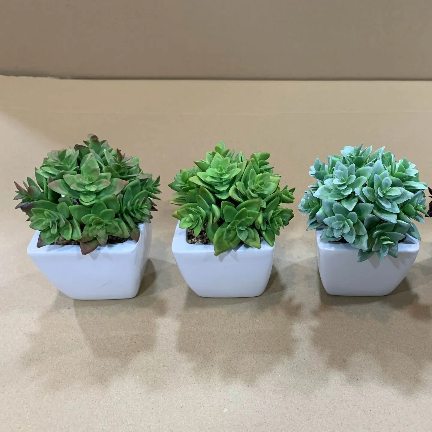 2023 New s Popular Green Plants Artificial Succulent Home Decoration Interior Decoration Simulation Succulent