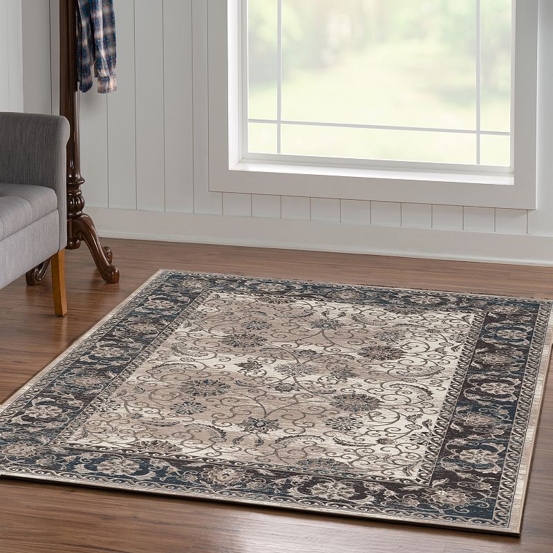 Linon Vintage Isfahan Rug