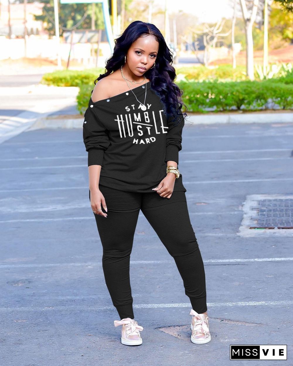 Plus Size Letter Print Off Shoulder T Shirt Pants Set