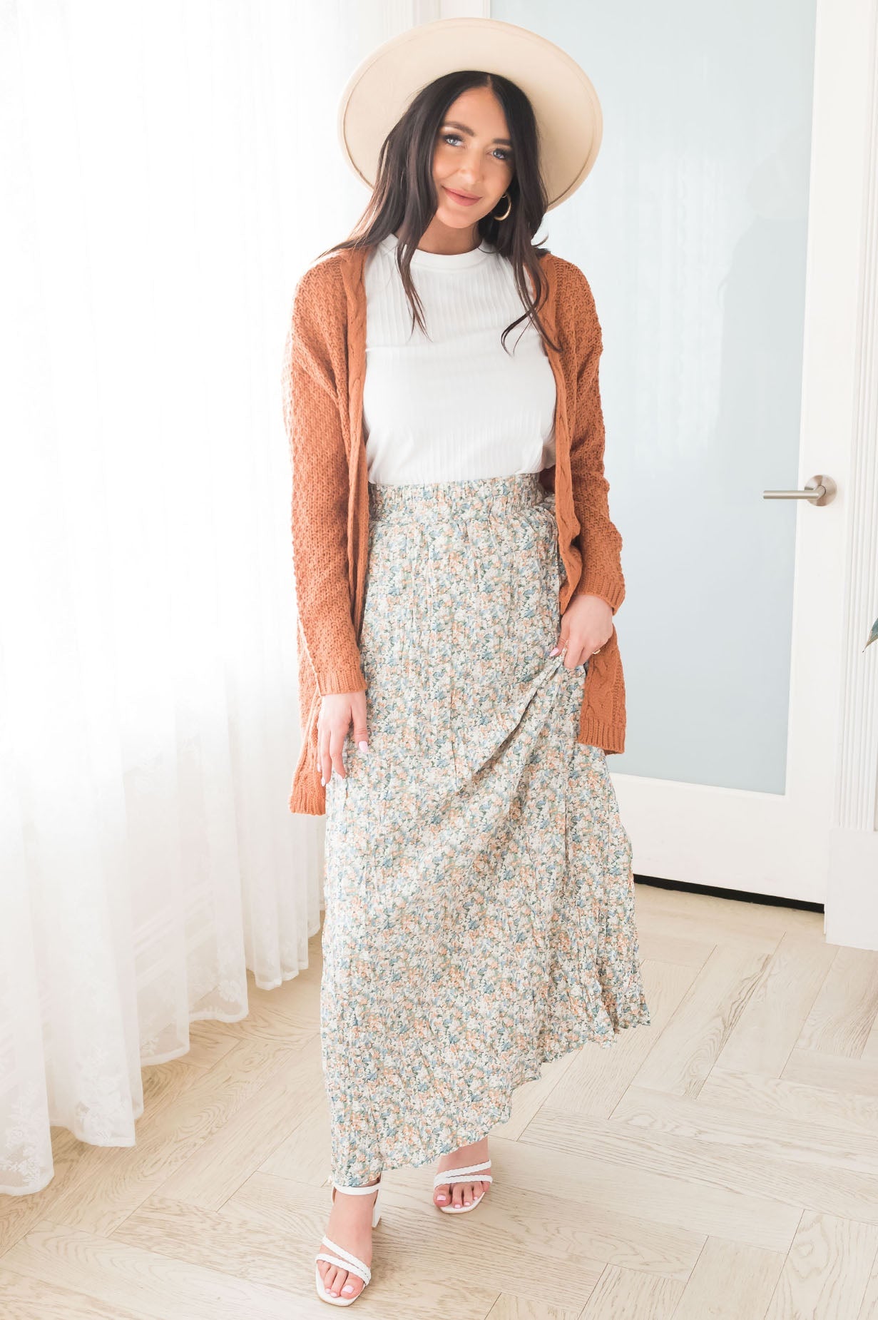 Ditzy Floral Textured Maxi Skirt