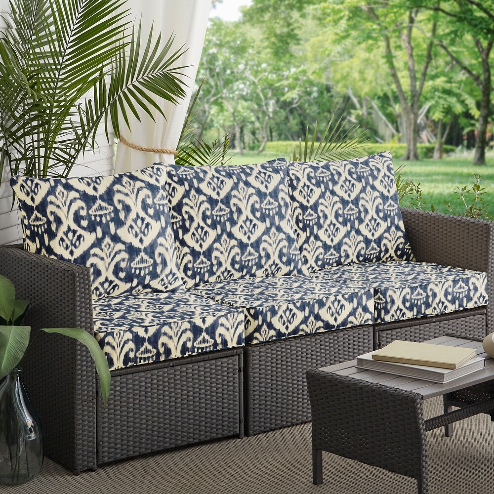 Rainford II Indigo/ Cream Indoor/Outdoor Corded Pillow and Cushion Sofa Set