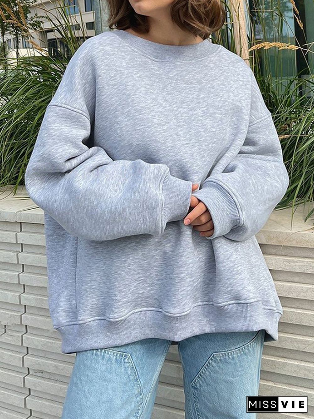 Long Sleeves Loose Solid Color Round-Neck Sweatshirt Tops