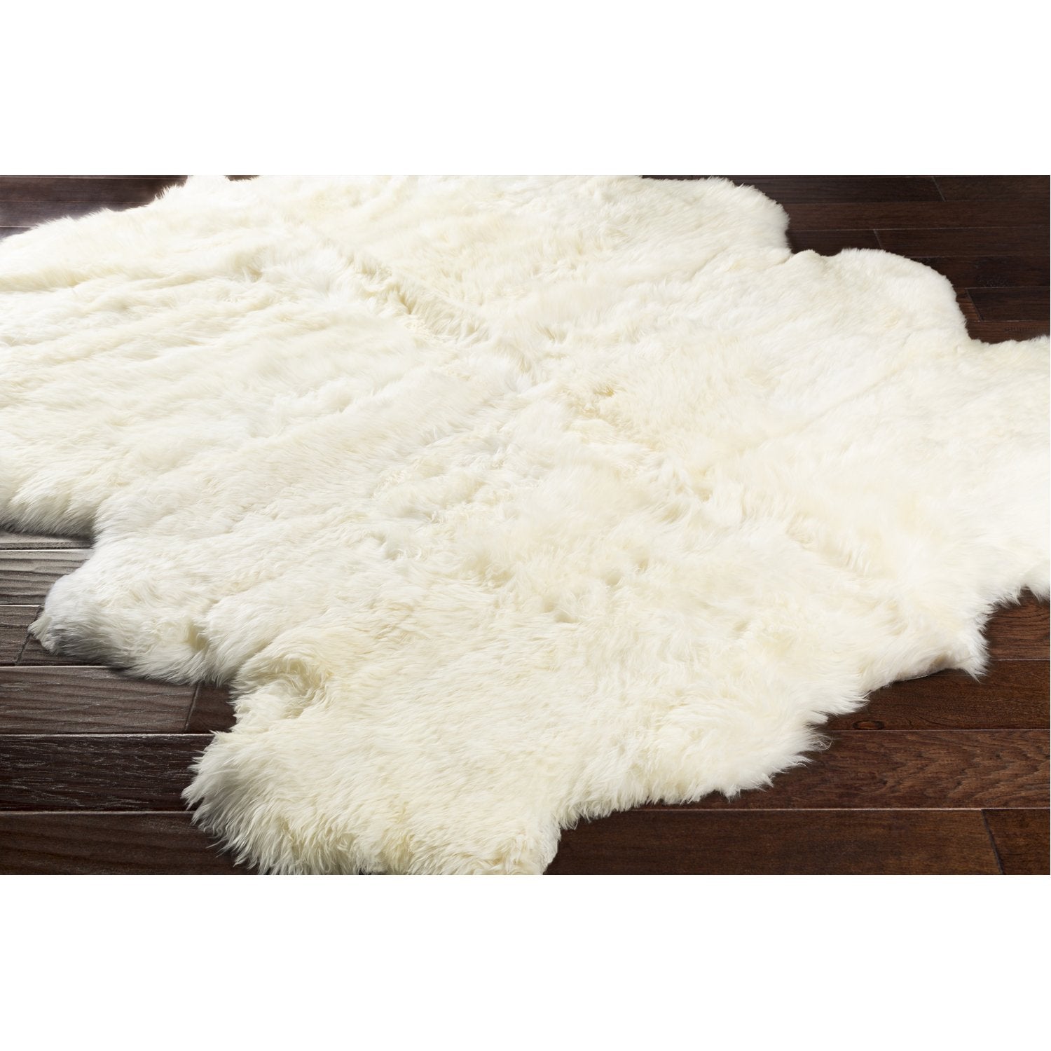 Sheepskin Rug in Neutral