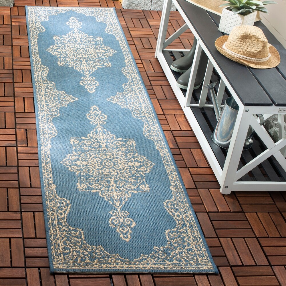 SAFAVIEH Beach House Winona Indoor/ Outdoor Waterproof Patio Backyard Rug