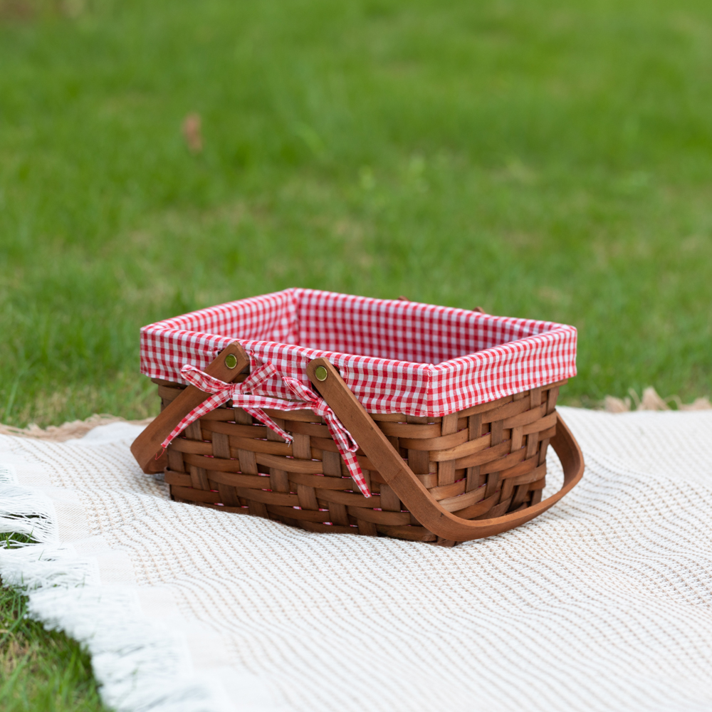 Vintiquewise Small Rectangular Picnic Basket Lined with Gingham Lining