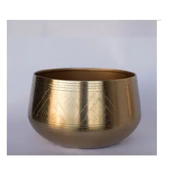 Home Interior Design Copper Metal Planter Home Indoor Outdoor Garden Usage Customized Size Metal Planter