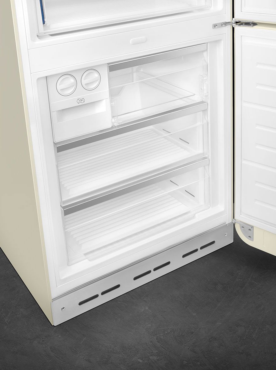 Smeg 50's Retro Style Aesthetic 18 Cu. Ft. Cream Right-Hinge Bottom Freezer Refrigerator With Manual Ice Maker