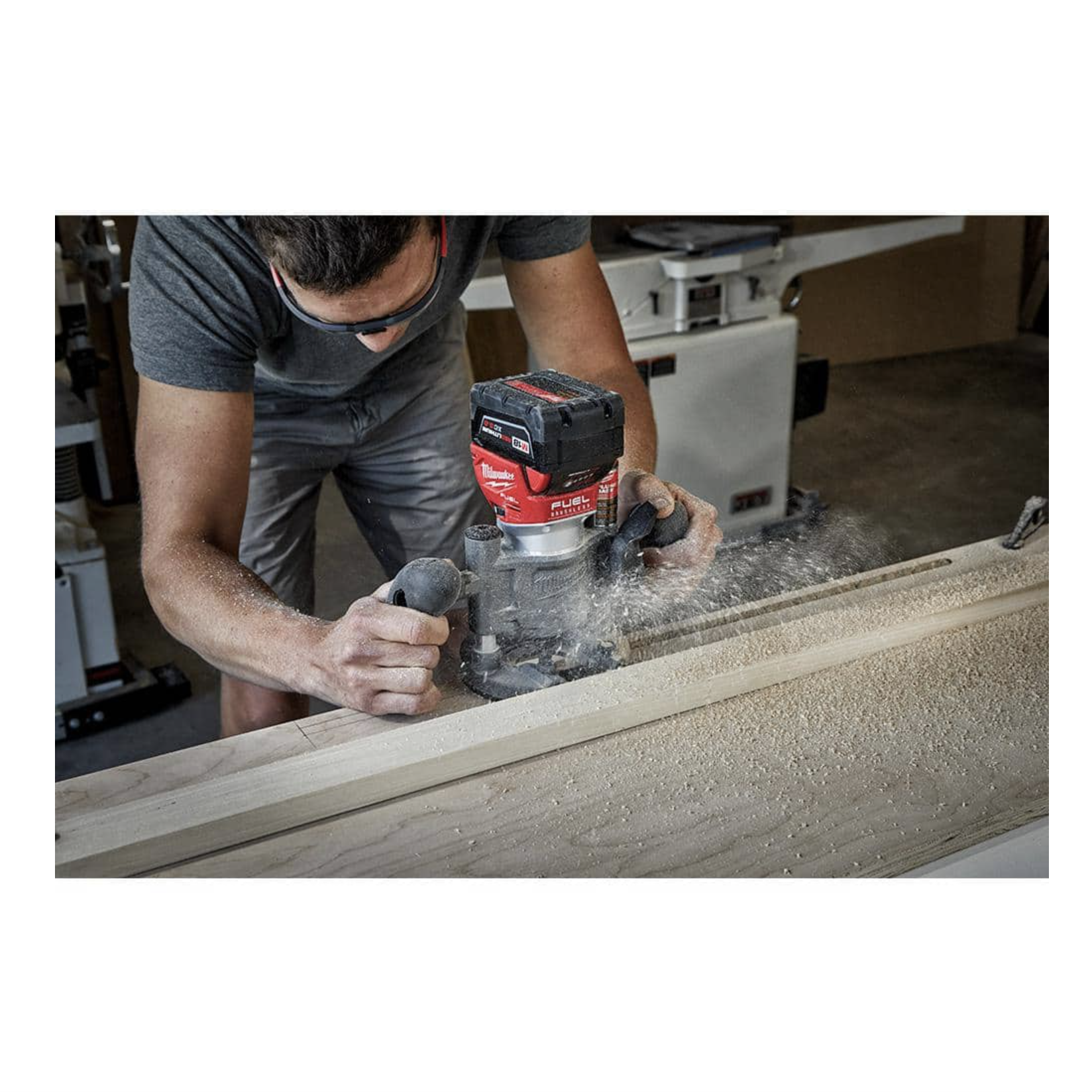 Milwaukee M18 FUEL 18V Lithium-Ion Brushless Cordless Compact Router w/ Compact Router Plunge Base