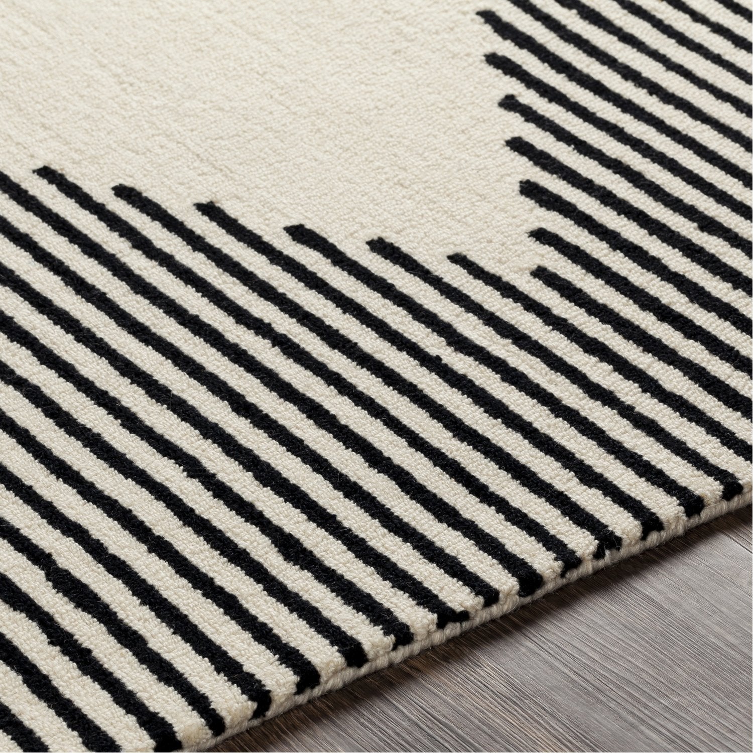 Granada Hand Tufted Rug in Black, Beige