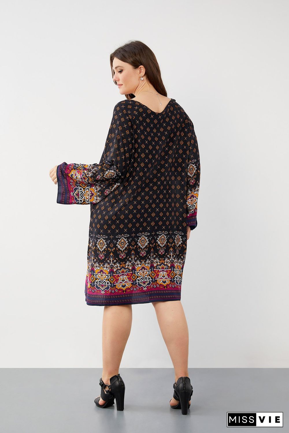 Ethnic Print Long-sleeved Dress P11437