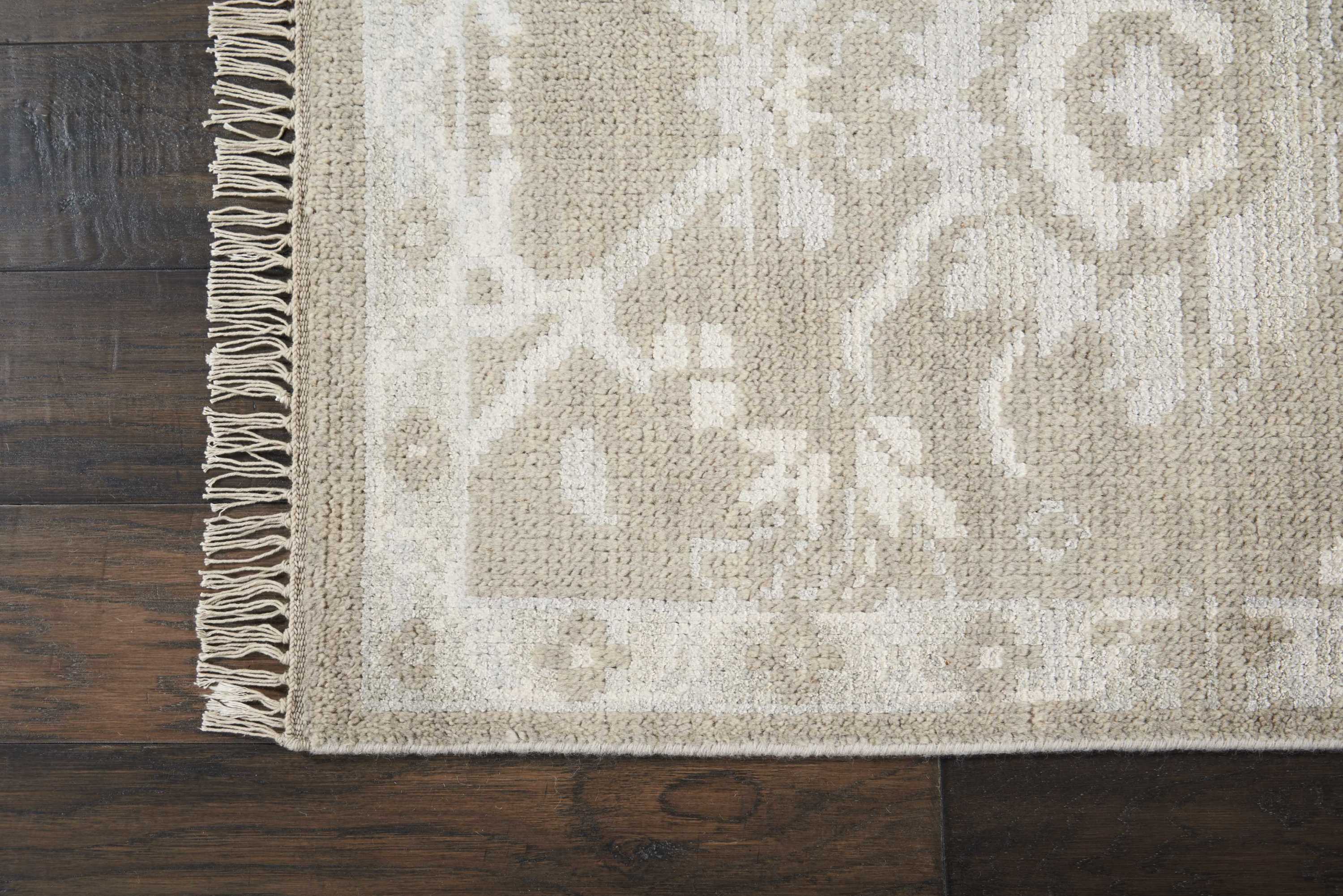 Elan Hand Knotted Grey Rug