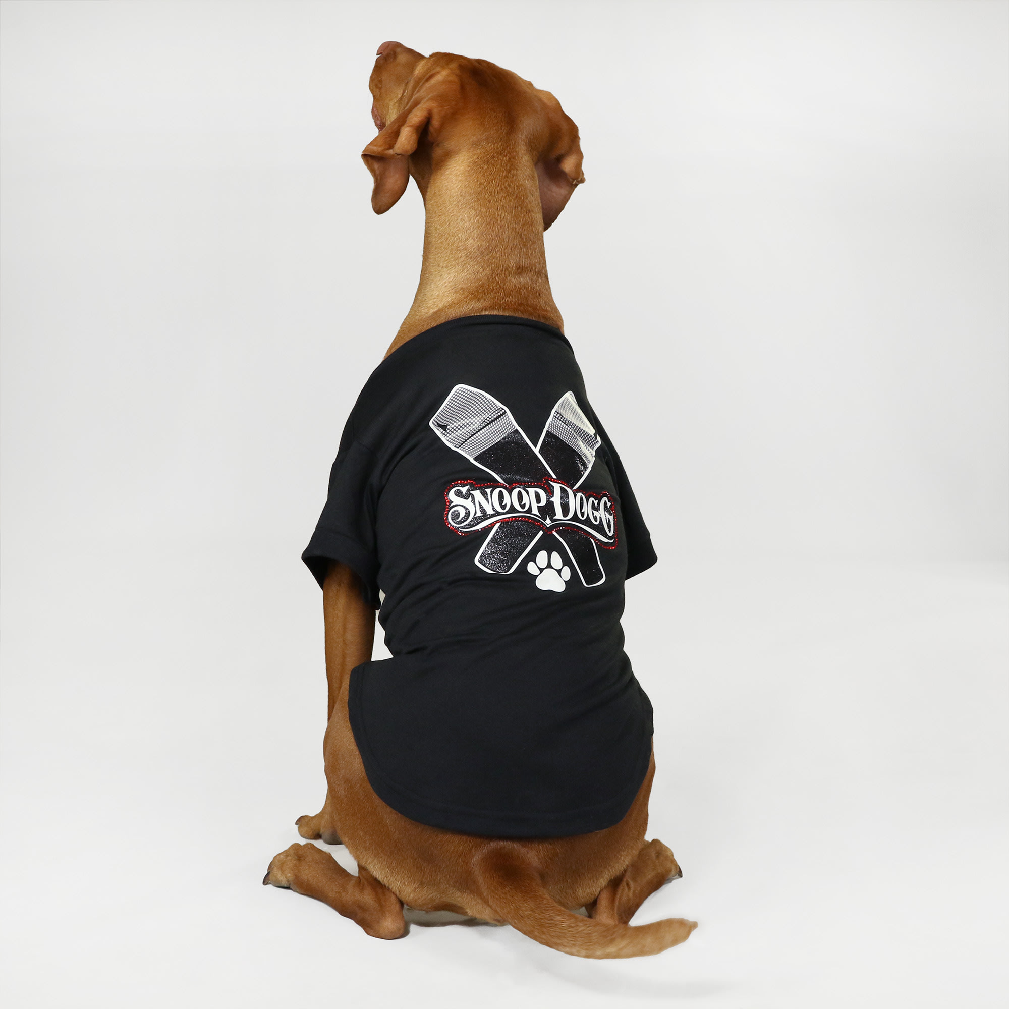 Snoop Doggie Doggs Black Mic Drop Deluxe Pet T-Shirt， X-Small