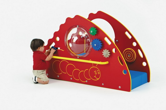 UltraPLAY Play Structures Cruise a Long Comfy Tuff