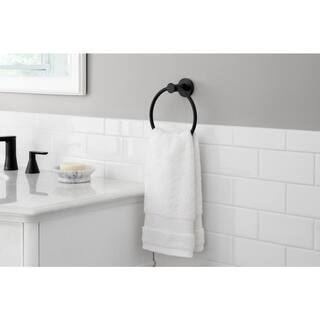 Glacier Bay Lucien Towel Ring in Matte Black BTH-086-109