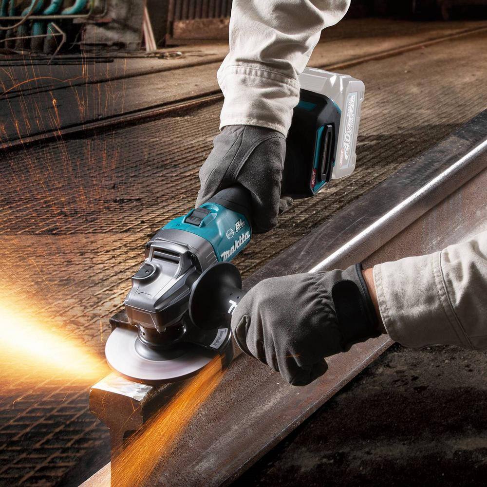 Makita 40V Max XGT Brushless Cordless 4-125 in. Angle Grinder with Electric Brake (Tool Only) GAG01Z