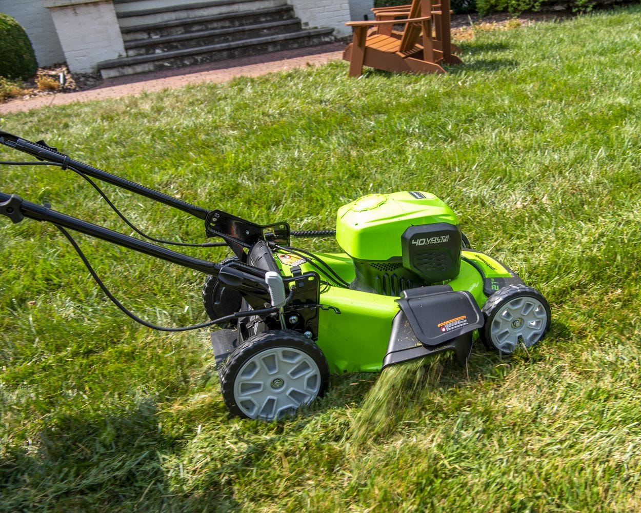 40V 21-Inch Cordless Self-Propelled Lawn Mower | Greenworks