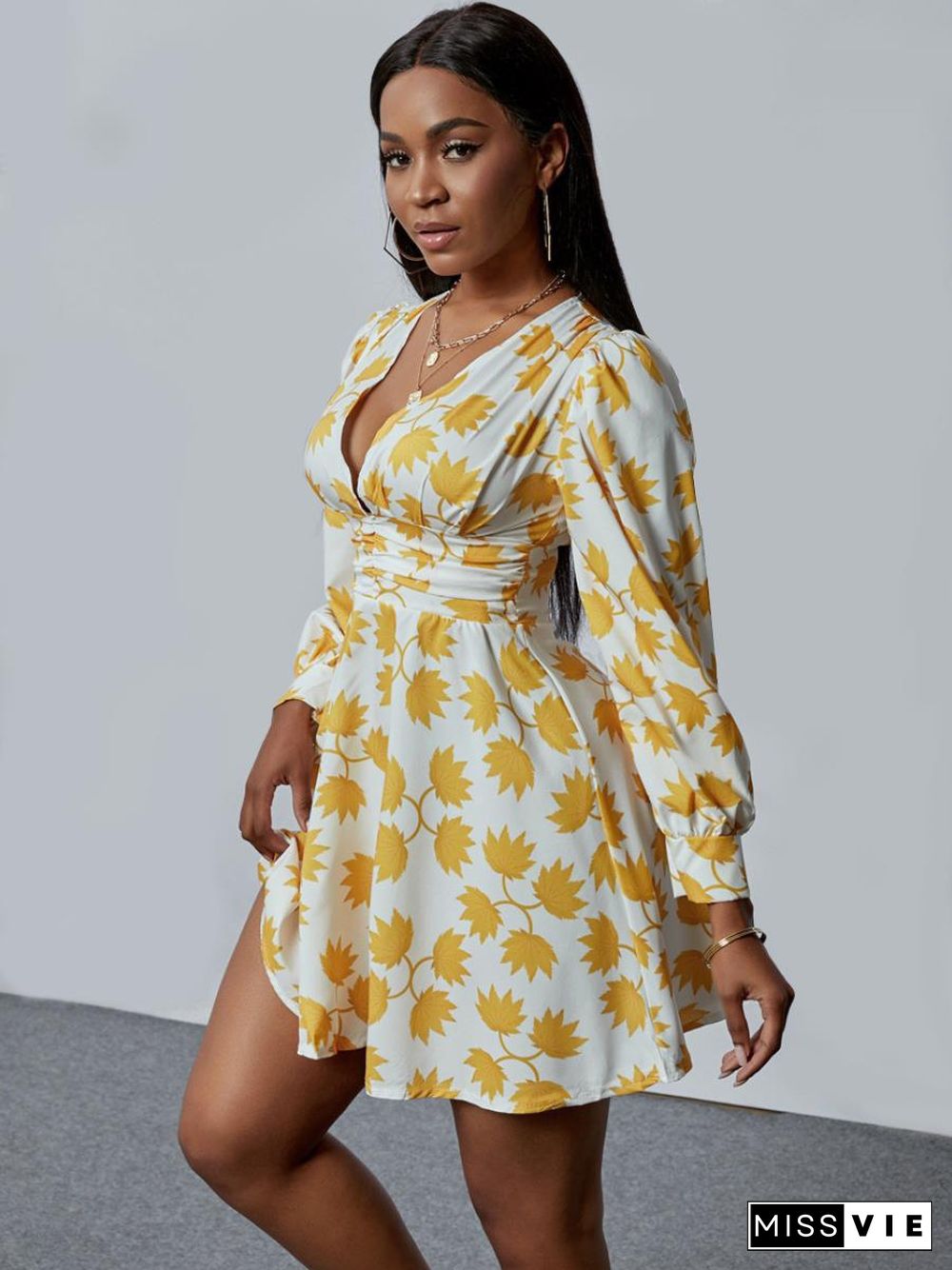 Leaves Print V Neck Long Sleeve Plus Size Dresses