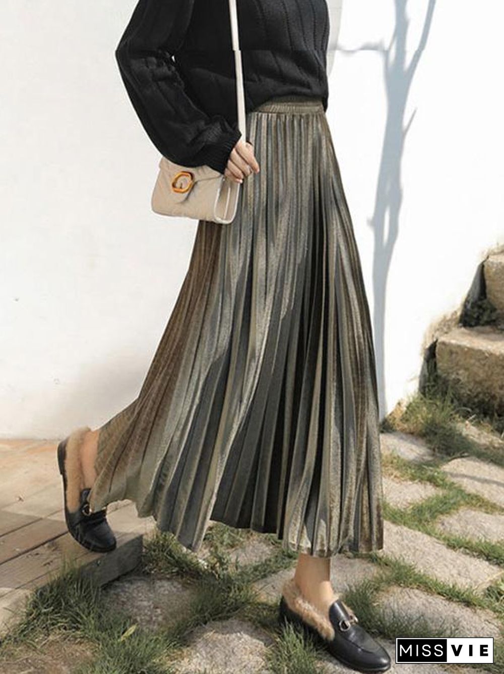 Solid Color High-Waist Pleated A-Line Skirt